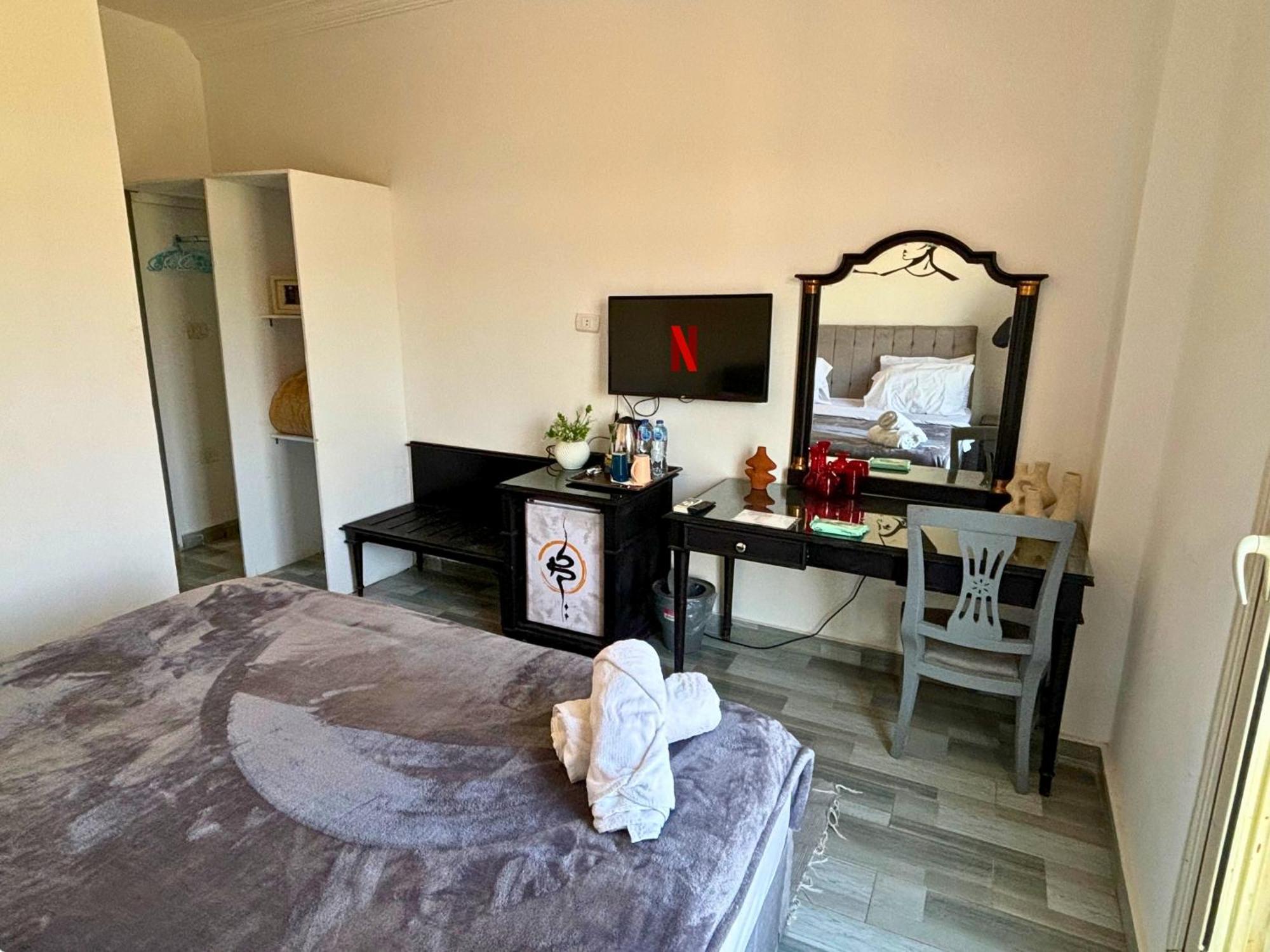 K Boutique Hotel Medspa-Pyramids & Grand Egyptian Museum Ghatati Exterior foto