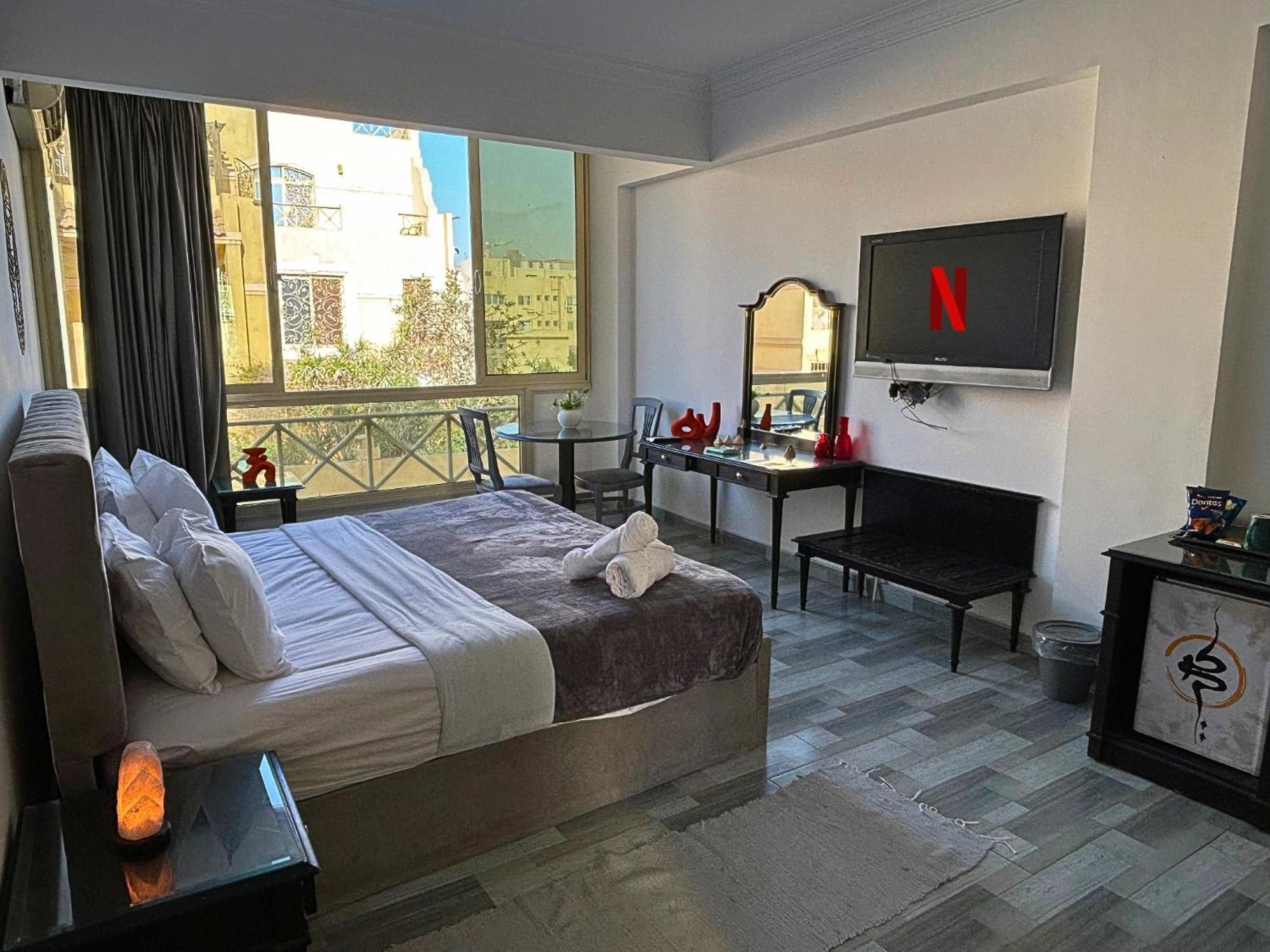 K Boutique Hotel Medspa-Pyramids & Grand Egyptian Museum Ghatati Exterior foto